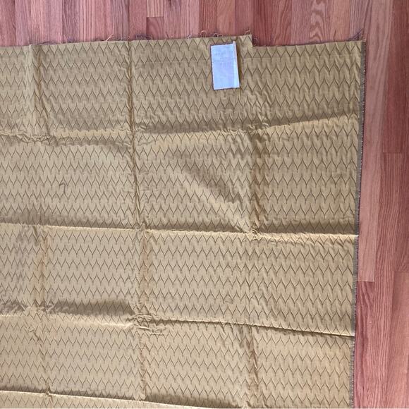 Donghia Onde Matelasse Fabric Green 2.5 Yards - Picture 4 of 12